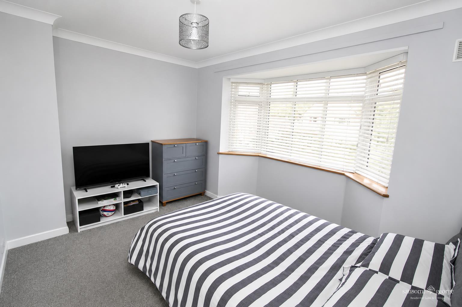 Beverley Road, Tilehurst, Reading
